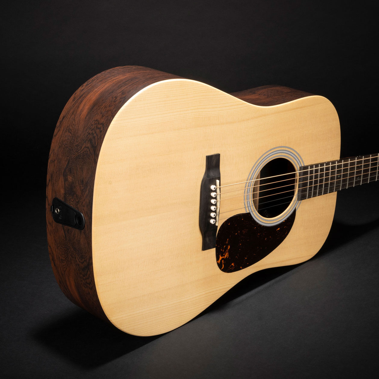 The D-X2E Billy Strings acoustic guitar