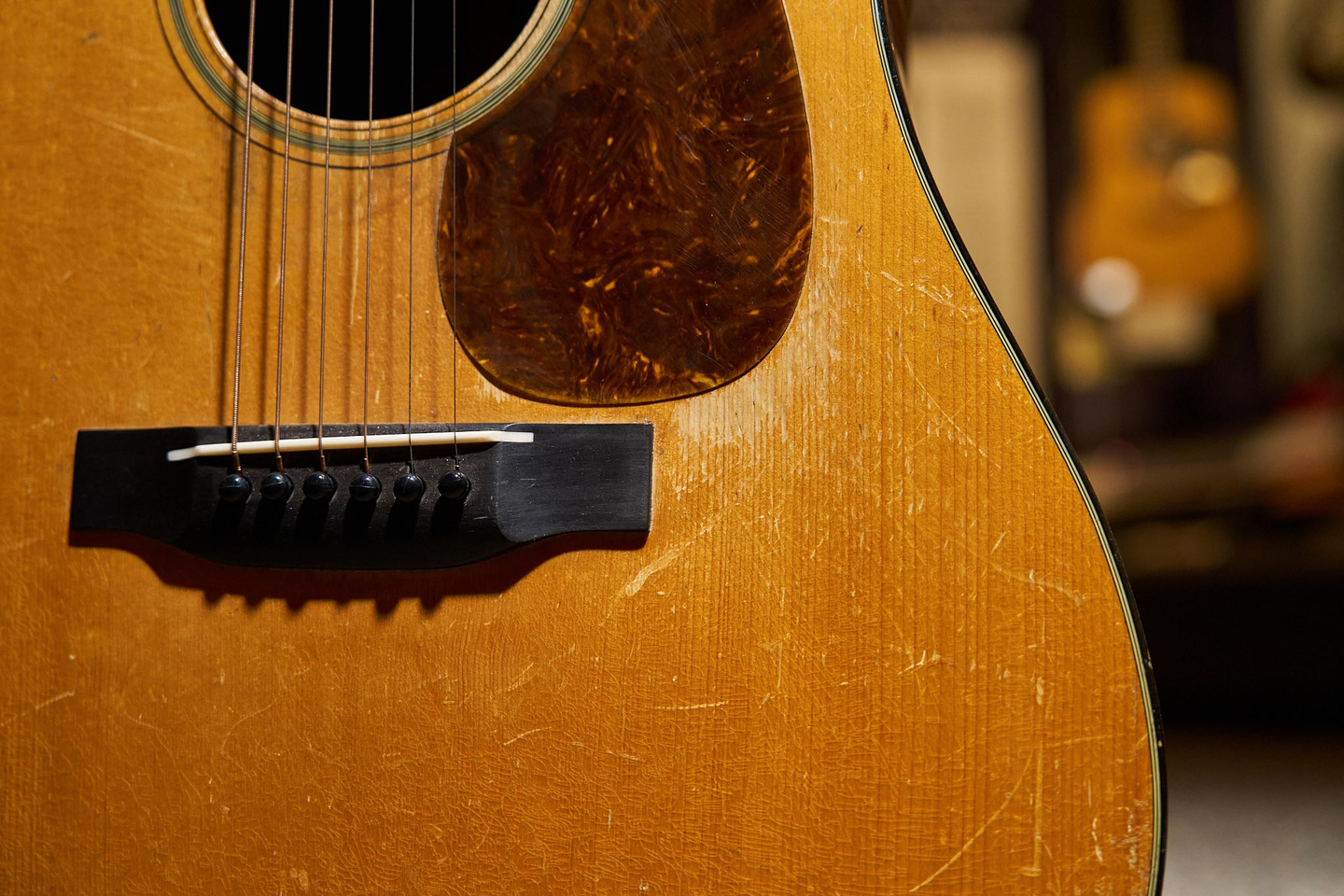 Photo of James Taylor's 1937 D-18
