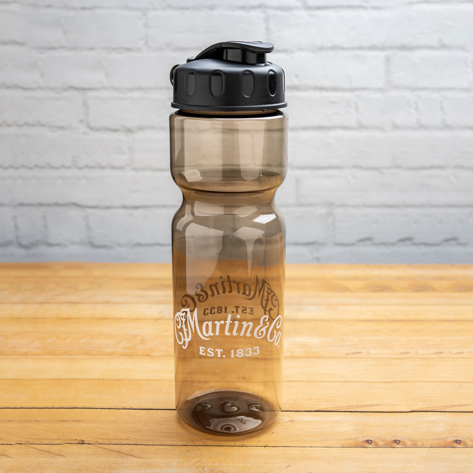 Water Bottle with Flip-Top Lid image number 1